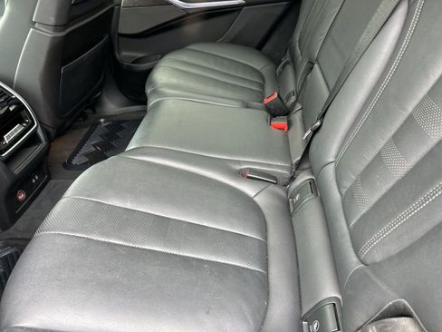 Used 2020 BMW X7 xDrive40i w/ Premium Package AWD/4WD image 9