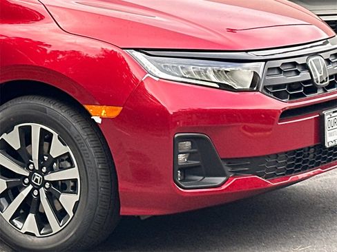 New 2026 Honda Odyssey EX-L image 4