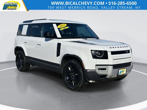 Used 2025 Land Rover Defender 110 S image 1