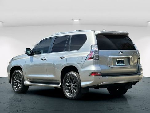 Used 2023 Lexus GX 460 Premium w/ Premium Package AWD/4WD image 5