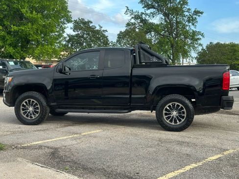 Used 2018 Chevrolet Colorado Z71 image 3