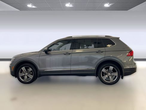 Used 2019 Volkswagen Tiguan SEL Premium image 2