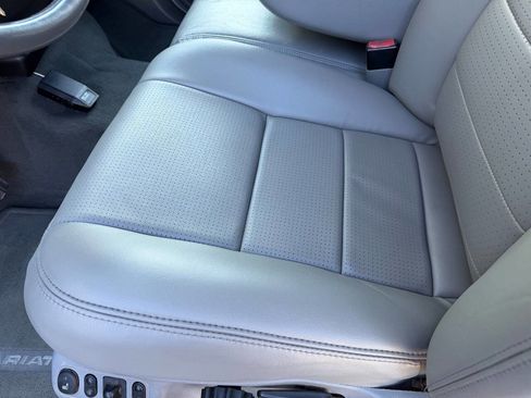 Used 2002 Ford F350 Lariat image 11