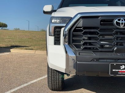 New 2026 Toyota Tundra SR5