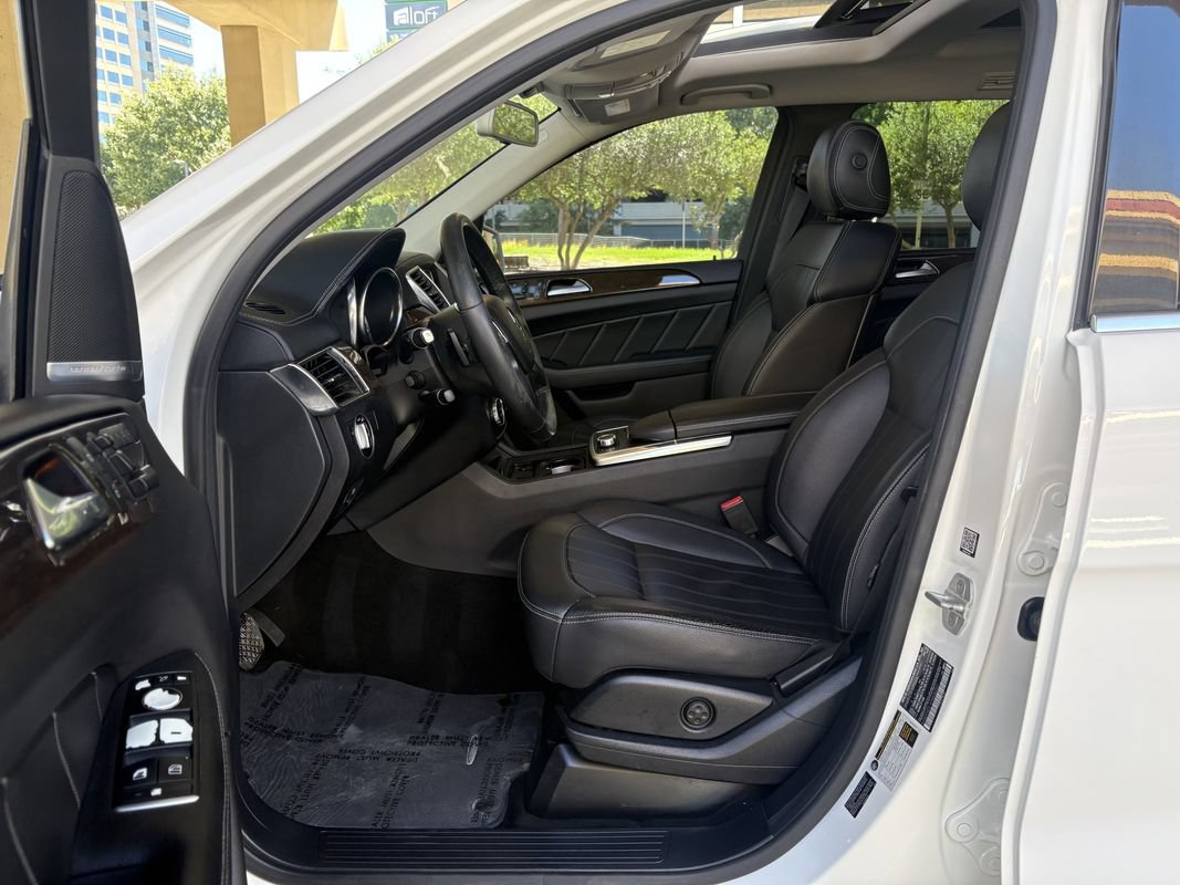 Used 2015 Mercedes-Benz GL 450 4MATIC image 20