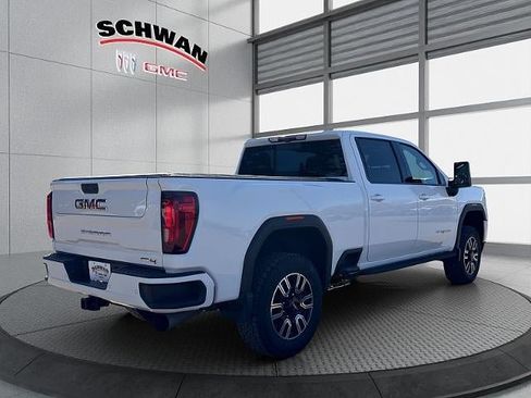 Used 2021 GMC Sierra 2500 AT4 w/ AT4 Premium Plus Package AWD/4WD image 4
