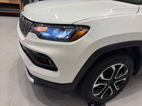 Used 2022 Jeep Compass Limited image 45