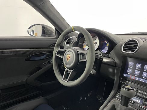 Used 2023 Porsche 718 Cayman GT4 RS image 12