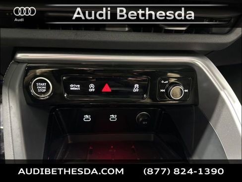 Certified 2025 Audi Q5 2.0T Premium Plus w/ Premium Plus image 23