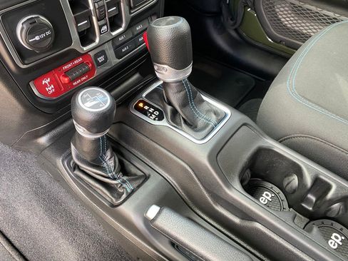 Used 2022 Jeep Wrangler Unlimited Rubicon 4xe w/ Cold Weather Group image 30