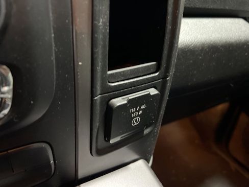 Used 2023 RAM 1500 Classic SLT w/ Trailer & Traction Group AWD/4WD image 38