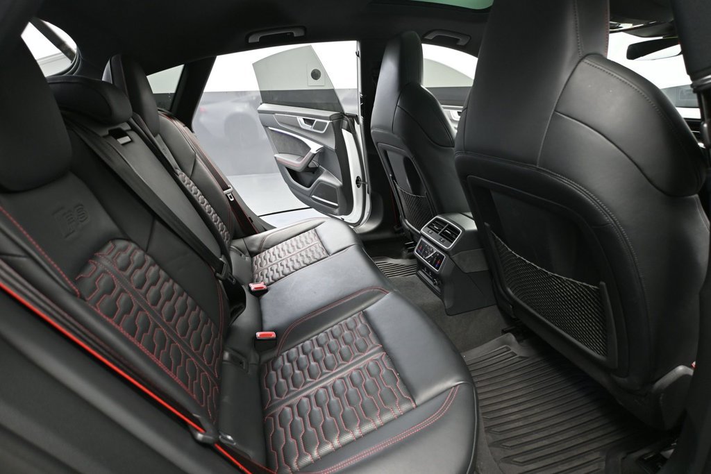 Used 2022 Audi RS 7 Sportback w/ Black Optic Package AWD/4WD image 36