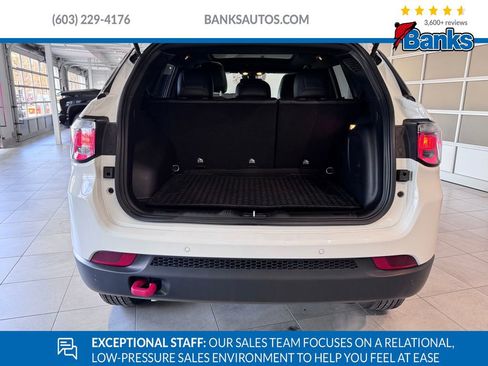 Used 2023 Jeep Compass Trailhawk w/ Sun and Sound Group image 7