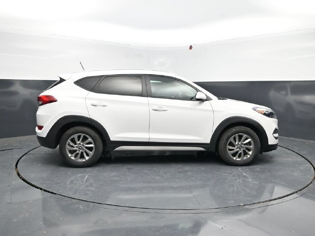 Used 2017 Hyundai Tucson SE w/ SE Popular Package 02 AWD/4WD image 11