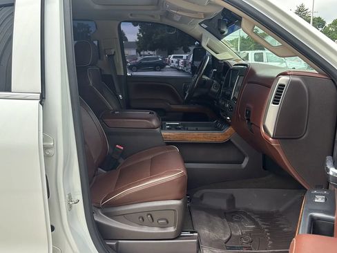 Used 2015 Chevrolet Silverado 3500 High Country w/ Duramax Plus Package AWD/4WD image 15