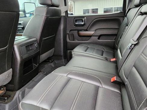 Used 2017 GMC Sierra 3500 Denali w/ Duramax Plus Package image 25