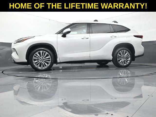 Used 2025 Toyota Highlander Platinum AWD/4WD image 51