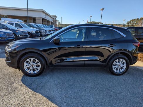 Certified 2023 Ford Escape Active w/ Tech Pack #2 image 8