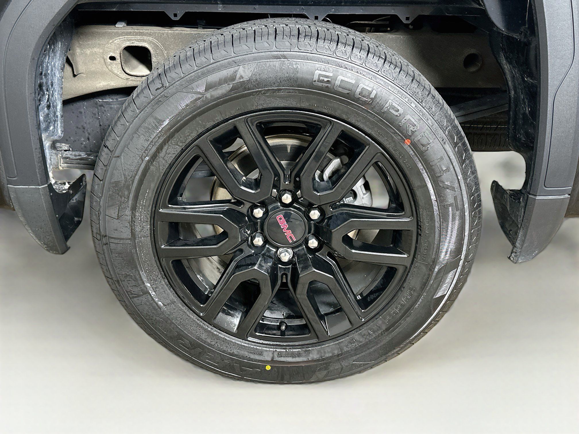 Used 2024 GMC Sierra 1500 Elevation AWD/4WD image 11