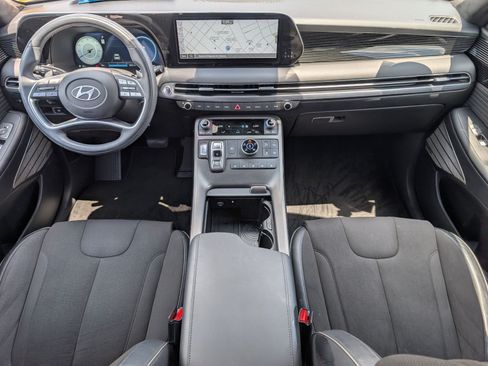 Used 2024 Hyundai Palisade Calligraphy AWD/4WD image 5