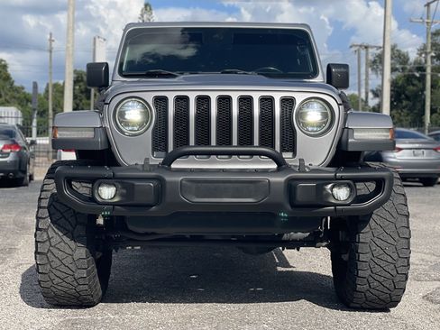 Used 2019 Jeep Wrangler Unlimited Sahara w/ Quick Order Package 24M Moab AWD/4WD image 15