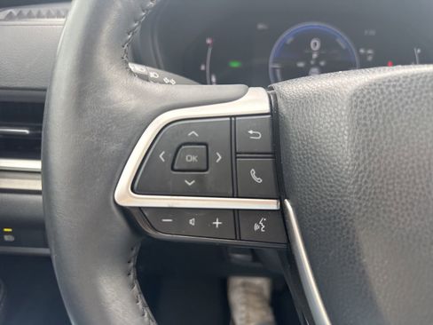 Used 2024 Toyota Grand Highlander AWD Hybrid image 19