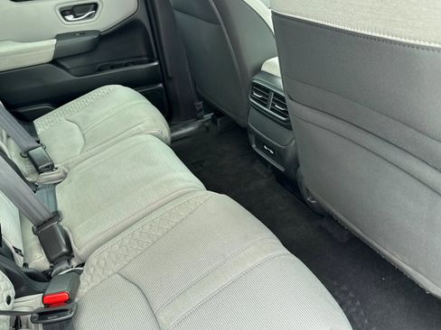 Certified 2023 Honda Pilot LX image 30