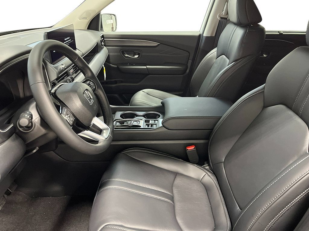 New 2026 Honda Pilot Touring image 9
