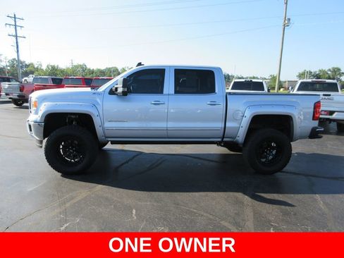 Used 2015 GMC Sierra 1500 SLT w/ Driver Alert Package AWD/4WD image 11