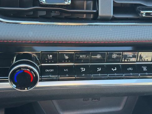 New 2026 Chevrolet Equinox RS w/ Convenience Package III image 17