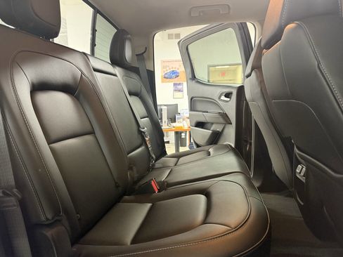 Used 2022 GMC Canyon Elevation w/ Elevation Premium Package image 15