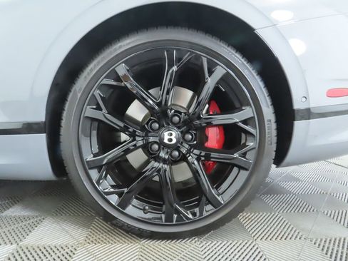Used 2024 Bentley Continental GT S image 37