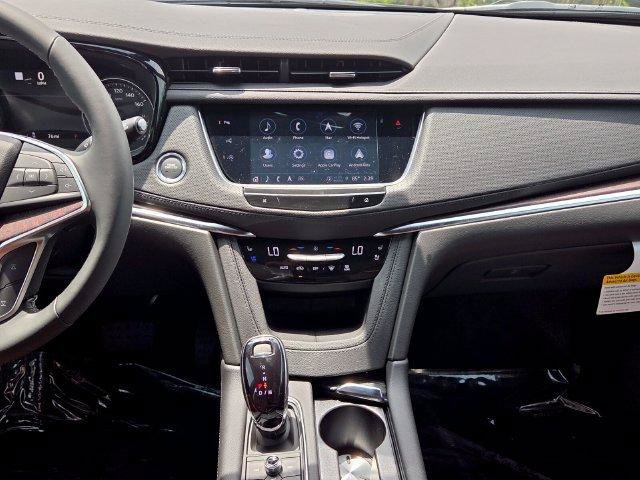 New 2026 Cadillac XT5 Premium Luxury w/ Driver Assist Package FWD image 17