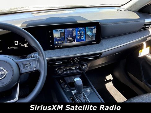 Used 2026 Nissan Kicks SV w/ SV Premium Package FWD image 10