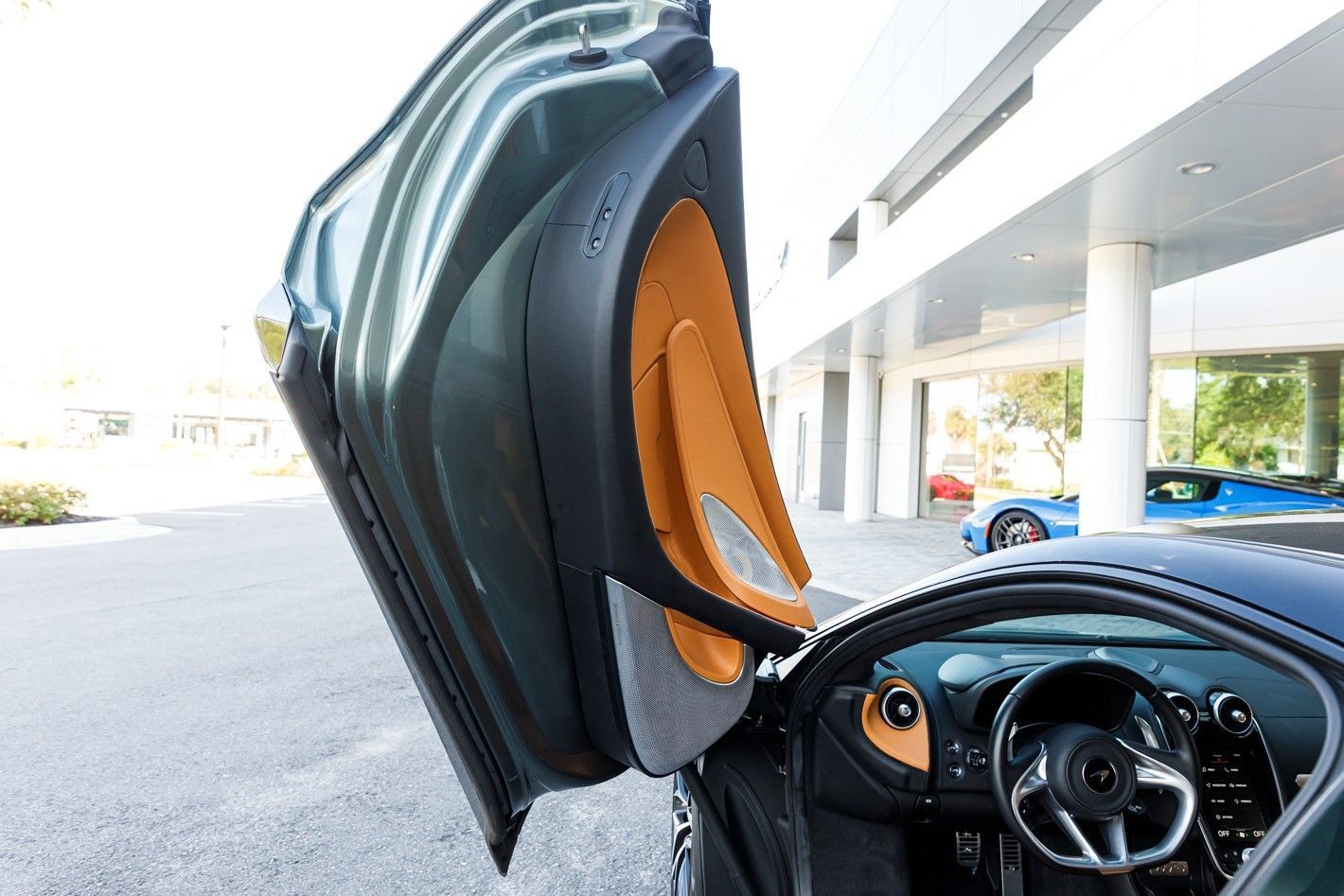 Used 2025 McLaren GTS RWD image 37