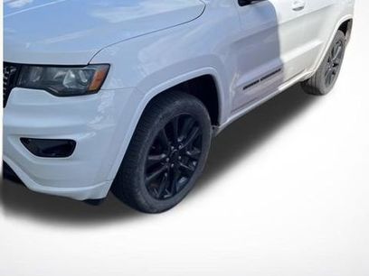 Used 2018 Jeep Grand Cherokee Altitude