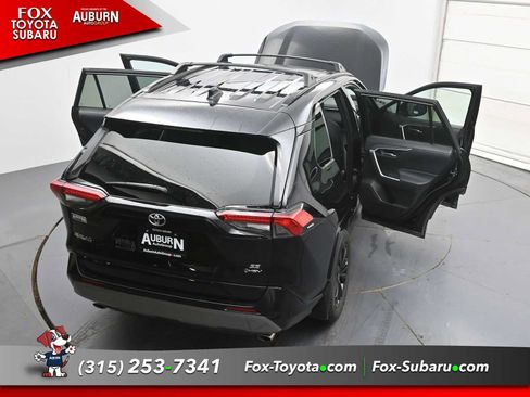 Used 2025 Toyota RAV4 SE w/ Convenience Package AWD/4WD image 37