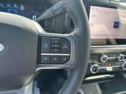 New 2026 Ford F350 Lariat w/ Black Appearance Package AWD/4WD image 34