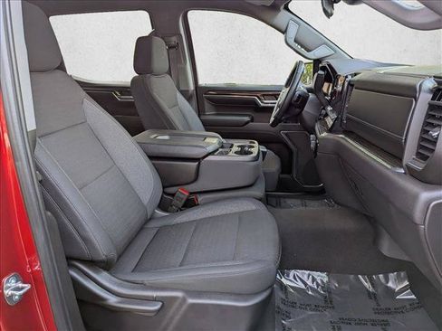 Used 2024 Chevrolet Silverado 1500 RST AWD/4WD image 21