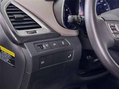 Used 2014 Hyundai Santa Fe Sport 2.0T w/ Navigation Package 06 FWD image 10