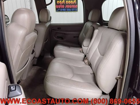 Used 2004 Chevrolet Suburban Z71 w/ Preferred Equipment Group image 13