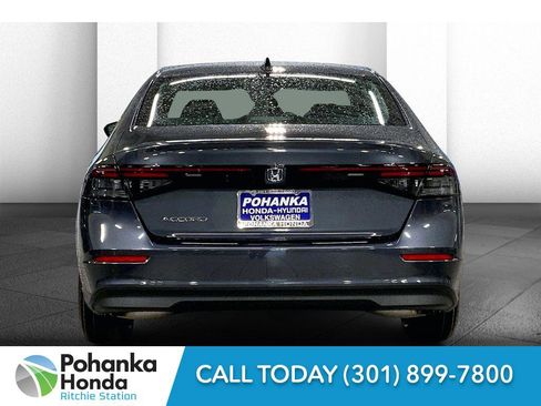 New 2025 Honda Accord LX image 4