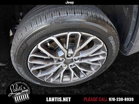 Used 2023 Jeep Grand Cherokee L Summit image 23