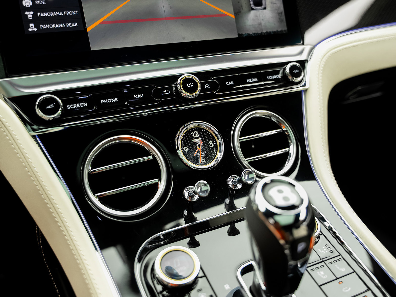 Used 2022 Bentley Continental GT AWD/4WD image 52