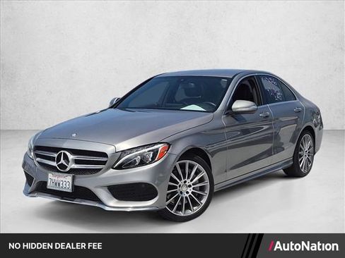 Used 2015 Mercedes-Benz C 400 4MATIC image 1