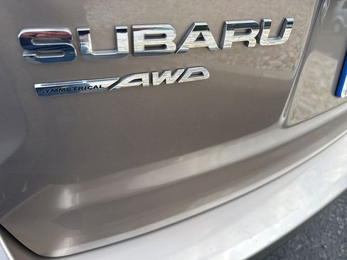 Used 2014 Subaru Forester 2.5i AWD/4WD image 19