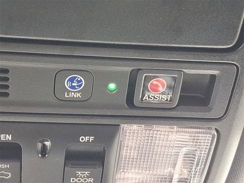 Used 2024 Honda Passport Black Edition image 28