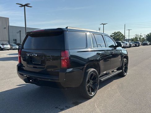 Used 2017 Chevrolet Tahoe LT AWD/4WD image 3