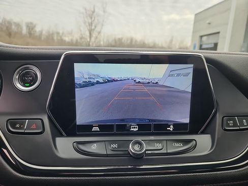 Used 2021 Chevrolet Blazer RS w/ Enhanced Convenience Package image 25