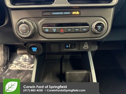 New 2026 Ford Maverick Lariat w/ Black Appearance Package image 30